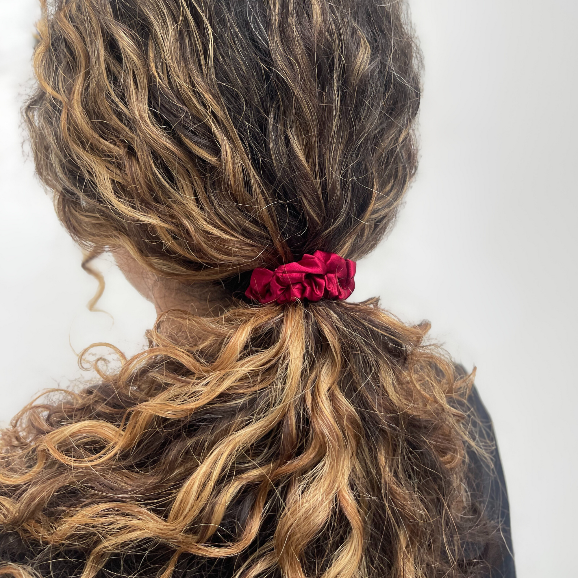 PREMIUM SEIDEN MINI SCRUNCHIES 3er Set